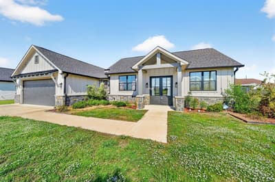 312 W James Street, Mabank TX 75147