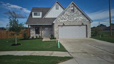 201 JOEL Street, Springtown TX 76082
