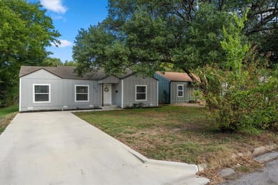 1610 Cherry Avenue, Corsicana TX 75110 - Photo 2
