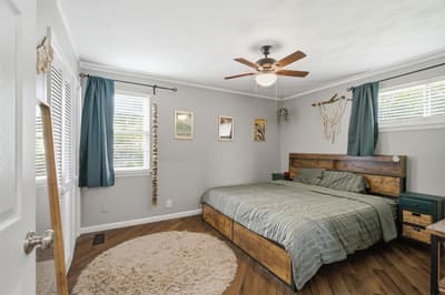 2008 Addington Street, Irving TX 75062 - Photo 5