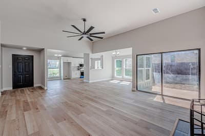 4706 Artesia Court, Arlington TX 76016 - Photo 3