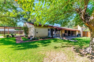 709 Echo Drive, Grand Prairie TX 75052 - Photo 4