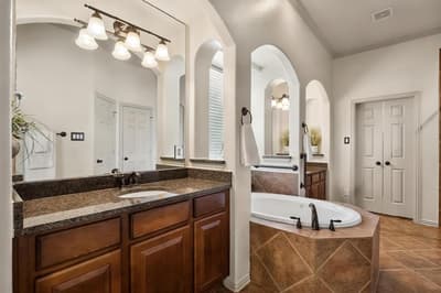 1100 Starleaf Drive, Mansfield TX 76063 - Photo 4