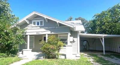 1607 Avenue I, Brownwood TX 76801