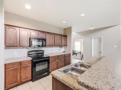 9720 Tipperary Drive, McKinney TX 75072 - Photo 5