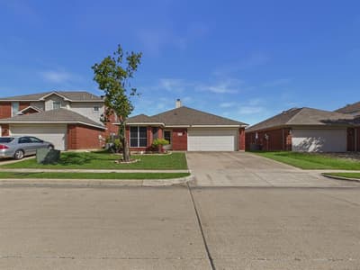 2332 Rushing Springs, Fort Worth TX 76118 - Photo 3