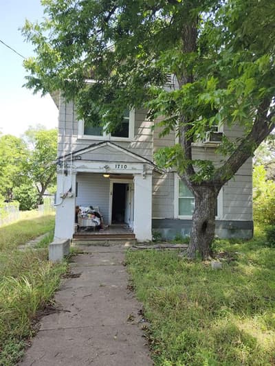 1710 West Avenue, Waco TX 76707