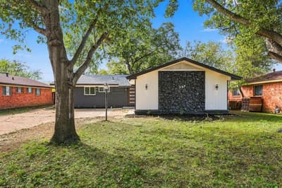 737 Blueberry Lane, Grand Prairie TX 75052