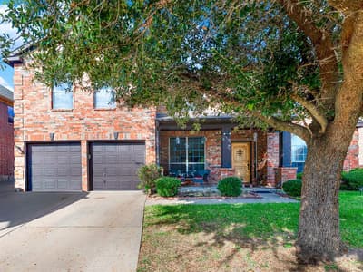 2328 Tawny Owl Road, Grand Prairie TX 75052