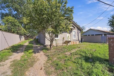 405 N Atlantic Street # 407, Cleburne TX 76031 - Photo 3
