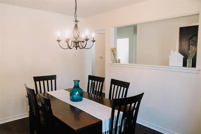 311 Town Creek Drive, Euless TX 76039 - Photo 3