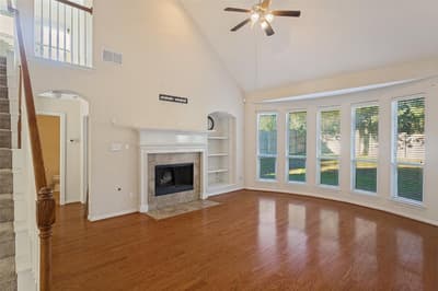 1021 Honeysuckle, Grapevine TX 76051 - Photo 5