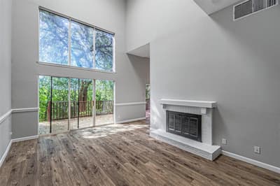 808 Heights Drive, Fort Worth TX 76112 - Photo 2