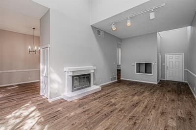 808 Heights Drive, Fort Worth TX 76112 - Photo 3