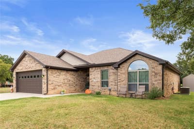7280 Feather Bay Boulevard, Brownwood TX 76801 - Photo 2
