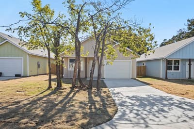1556 Smoke Tree Lane, Dallas TX 75253 - Photo 2