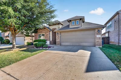 11909 Bexley Drive, Burleson TX 76028 - Photo 2