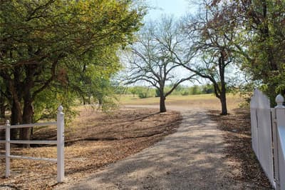 1141 Sugar Ridge Road, Ennis TX 75119 - Photo 2