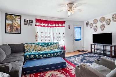 104 E 3rd Street, Keene TX 76059 - Photo 4