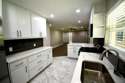 1015 Mitchell Road, Irving TX 75060