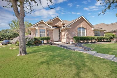 1801 Clark Drive, Carrollton TX 75010 - Photo 2