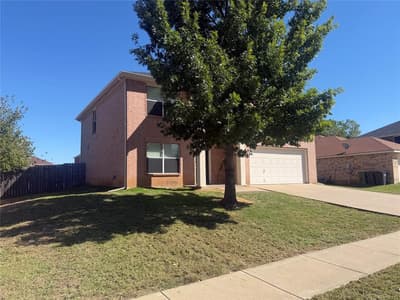 8115 Mossberg Drive, Arlington TX 76002 - Photo 3
