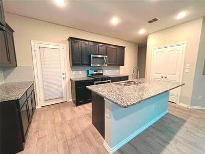 2990 Cedeno Drive, Heartland TX 75126 - Photo 4