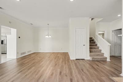5825 Preston Valley Drive, Dallas TX 75240 - Photo 5