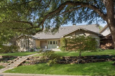 10115 Chesterton Drive, Dallas TX 75238 - Photo 2