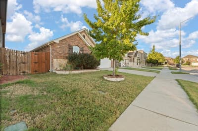 541 White Bud Lane, Fort Worth TX 76131 - Photo 3