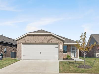 14121 Kempt Drive, Pilot Point TX 76258