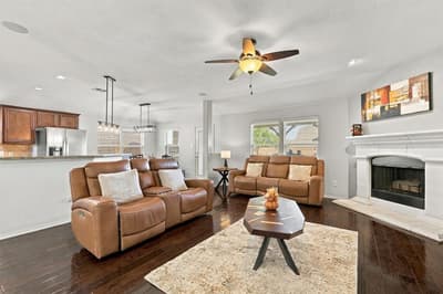 1117 Lake Hollow Drive, Little Elm TX 75068 - Photo 4