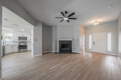 337 Mcmurtry Drive, Arlington TX 76002 - Photo 4