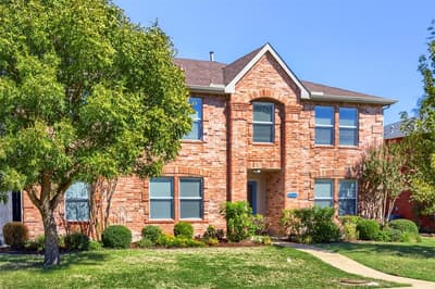 302 Wright Avenue, Rockwall TX 75032 - Photo 2