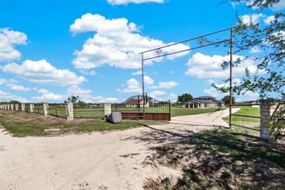 3594 NE County Road 190, Powell TX 75153 - Photo 4