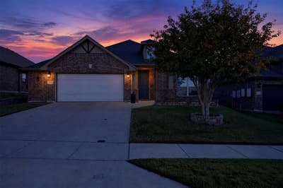 413 Lakeview Drive, Alvarado TX 76009