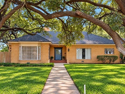 345 W Clinton Street, Dublin TX 76446 - Photo 3