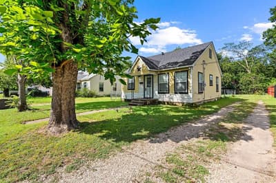 1212 Lewis Street, Bellmead TX 76705 - Photo 2