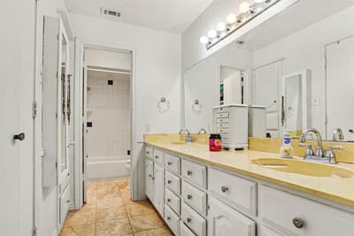 337 E Grubb Drive, Mesquite TX 75149 - Photo 4