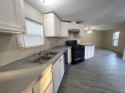 2202 Railroad Boulevard, Denison TX 75020 - Photo 3