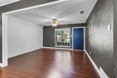1826 Cunningham Street, Irving TX 75062 - Photo 3
