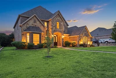 7637 Eagle Ridge Circle, Fort Worth TX 76179 - Photo 3