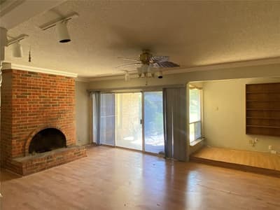 308 Valleyglen Drive, DeSoto TX 75115 - Photo 4