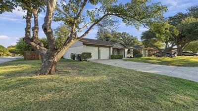 4732 Burgess Drive, Fort Worth TX 76132 - Photo 3