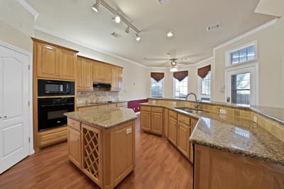 1001 Tennison Drive, Euless TX 76039 - Photo 5