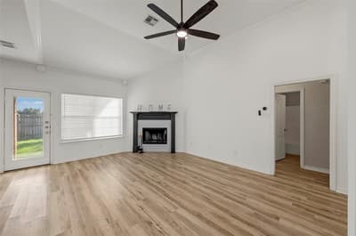 10100 Seville Court, Waco TX 76708 - Photo 4