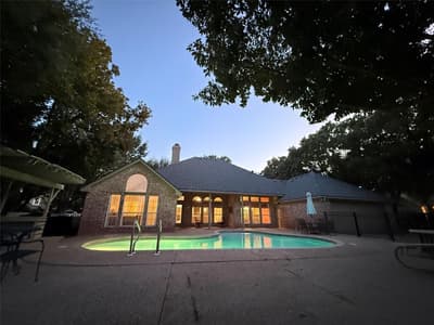 107 Pinnacle Court, Woodway TX 76712 - Photo 2