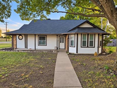 113 Dove Avenue, Red Oak TX 75154