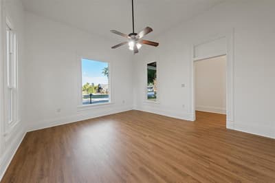 307 Avenue D, Clifton TX 76634 - Photo 4