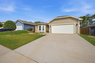 3311 Sweetwater Way, Sherman TX 75090 - Photo 3